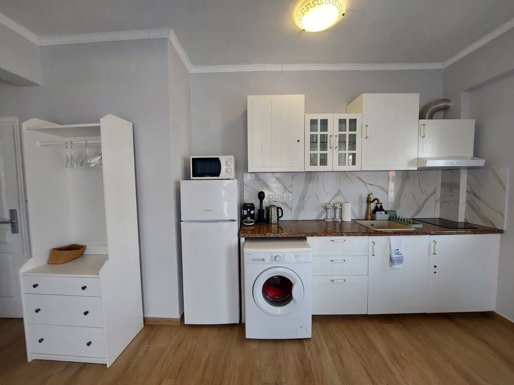 Kompletně zrekonstruovaný apartmán jen 30 m od pláže, Sarti, Sithonia, Chalkidiki - foto 8