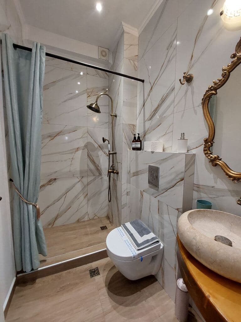 Kompletně zrekonstruovaný apartmán jen 30 m od pláže, Sarti, Sithonia, Chalkidiki - foto 38