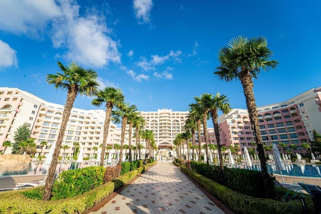 První řádek! Studio v 4★ DIT Majestic Resort, s nájemní smlouvou, Slunečné pobřeží, Bulharsko - 1