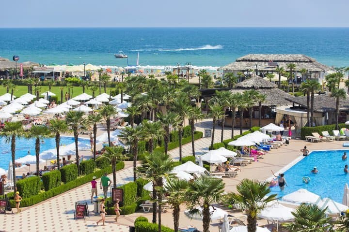 2+kk apartmán v 4* DIT Majestic Beach Resort, přímo u moře, Slunečné pobřeží - 2