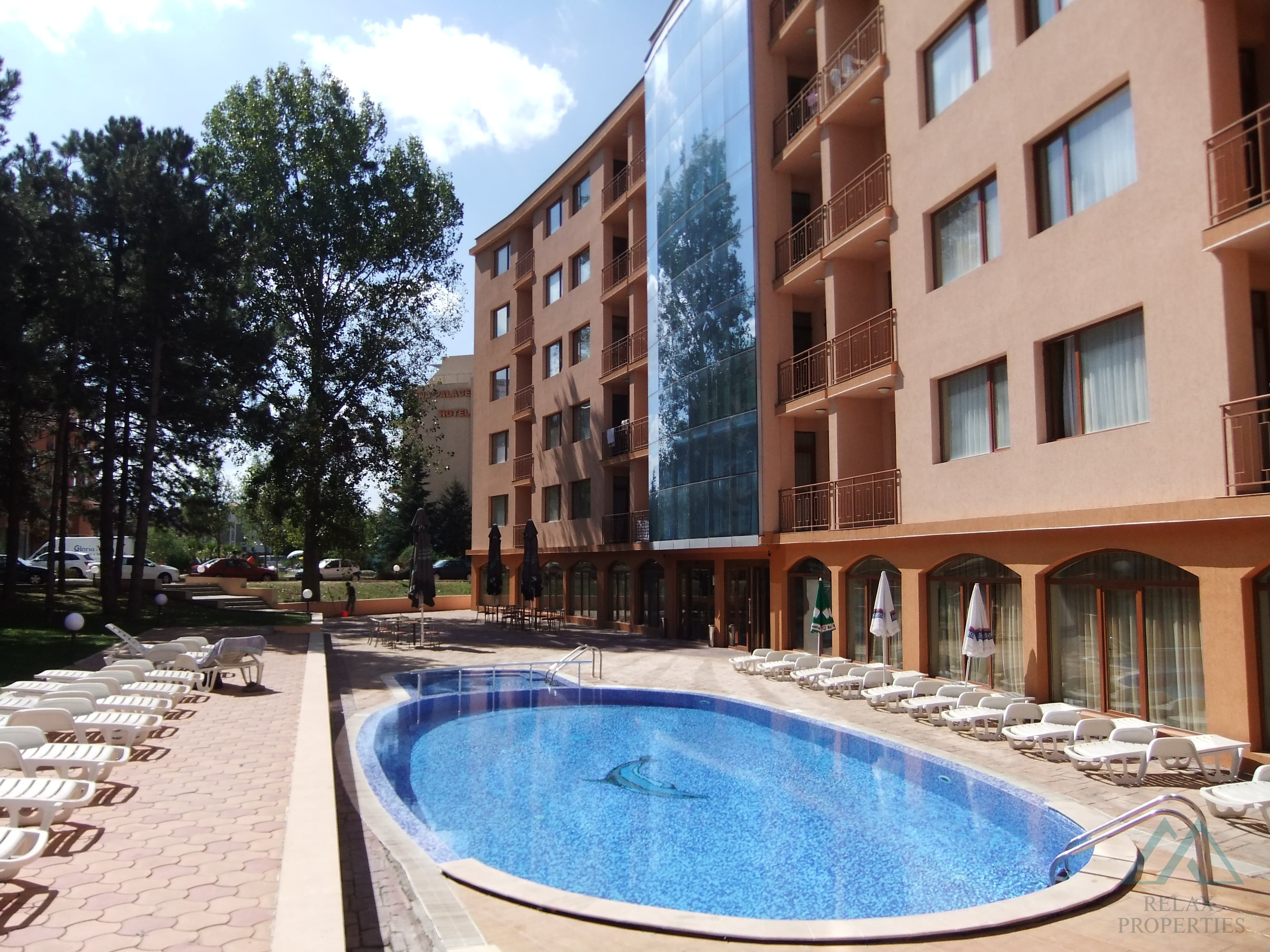 Skvělá cena! 2+kk apartmán pouhých 350 m od moře, Slunečné pobřeží - 1