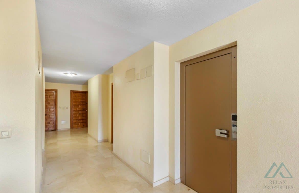 Světlý apartmán s částečným výhledem na moře, pouhých 280 m od pláže La Mata, Torrevieja, Španělsko - 4